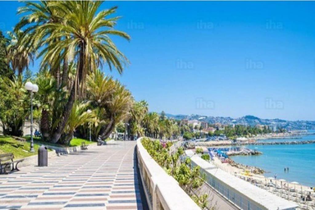 Appartamento Centralissimo Sanremo Exterior foto